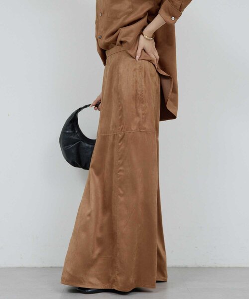 GALLARDAGALANTE（ガリャルダガランテ）の「【セットアップ対応】フェイクスエードフレアスカート（スカート・レディース・グレイッシュベージュ/キャメル・0/1）」の20枚目の写真