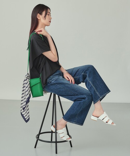 INDIVI（インディヴィ）の「フラップポシェット（ショルダーバッグ・レディース・グリーン/ブラック/ベージュ・00）」の8枚目の写真