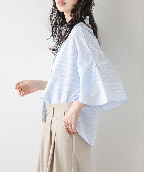 La-gemme(ラジェム)の「ペタルスリーブシャツ(シャツ/ブラウス・レディース・ベージュ/ホワイト/ブルー・フリー)」の20枚目の写真