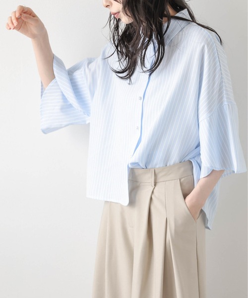 La-gemme(ラジェム)の「ペタルスリーブシャツ(シャツ/ブラウス・レディース・ベージュ/ホワイト/ブルー・フリー)」の21枚目の写真