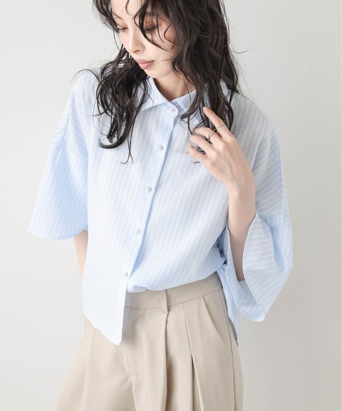 La-gemme(ラジェム)の「ペタルスリーブシャツ(シャツ/ブラウス・レディース・ベージュ/ホワイト/ブルー・フリー)」の22枚目の写真