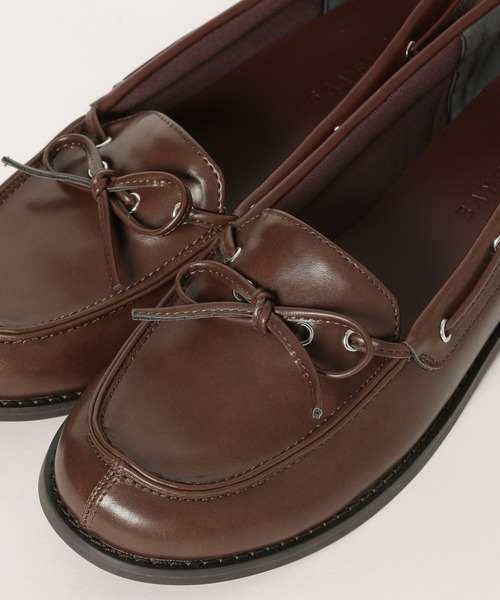 BAYFLOW（ベイフロー）の「[柔らかくてフィット感◎]デッキシューズ（モカシン/デッキシューズ・レディース・ベージュ/ブラウン・MEDIUM/LARGE）」の16枚目の写真