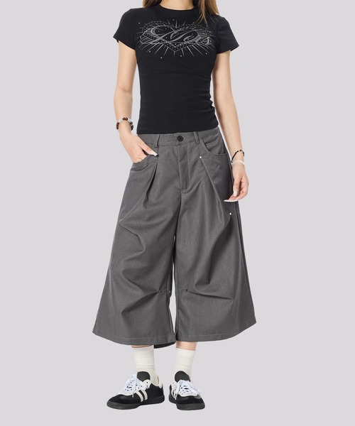 TOBEE(トゥビー)の「【TOBEE】タック スタッズ ワイドハーフスラックス(スラックス・メンズ・ブラック/グレー・MEDIUM/LARGE/X-LARGE)」の15枚目の写真