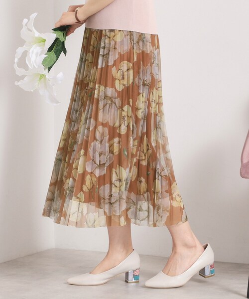 ITS'DEMO(イッツデモ)の「【手洗い可/ウエストゴム】花柄チュールスカート(スカート・レディース・アイボリー系/ブラウン系1/ブラック系・00)」の6枚目の写真