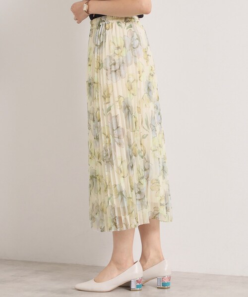 ITS'DEMO(イッツデモ)の「【手洗い可/ウエストゴム】花柄チュールスカート(スカート・レディース・アイボリー系/ブラウン系1/ブラック系・00)」の16枚目の写真