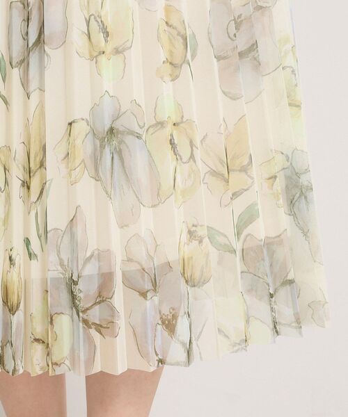 ITS'DEMO(イッツデモ)の「【手洗い可/ウエストゴム】花柄チュールスカート(スカート・レディース・アイボリー系/ブラウン系1/ブラック系・00)」の20枚目の写真