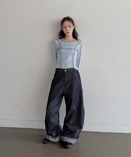 UNE MANSION(ユヌマンション)の「【UNE ORIGINAL】バイカラーメロウ加工フリルカットソー(Tシャツ/カットソー・レディース・ネイビー/ブラック/スカイブルー/グレー・FREE)」の18枚目の写真