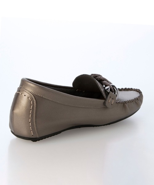 enchanted（エンチャンテッド）の「【柔らか・履きやすい】MELLOW チェーンモチーフモカシン（モカシン/デッキシューズ・レディース・ブラック/ライトブラック/ブロンズ・22/22.5/23/23.5/24/24.5/25）」の10枚目の写真