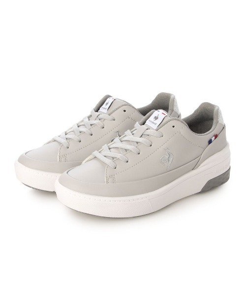 le coq sportif(ルコックスポルティフ)の「【レイン対応】厚底レースアップスニーカー(LCS セーヴル リフト II)(スニーカー・レディース・ベージュ/ブラック/シルバー系その他4/杢グレー・23cm/24.5cm/23.5cm/24cm/22.5cm/25cm)」の1枚目の写真