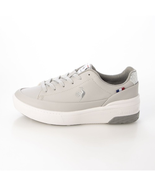 le coq sportif(ルコックスポルティフ)の「【レイン対応】厚底レースアップスニーカー(LCS セーヴル リフト II)(スニーカー・レディース・ベージュ/ブラック/シルバー系その他4/杢グレー・23cm/24.5cm/23.5cm/24cm/22.5cm/25cm)」の5枚目の写真