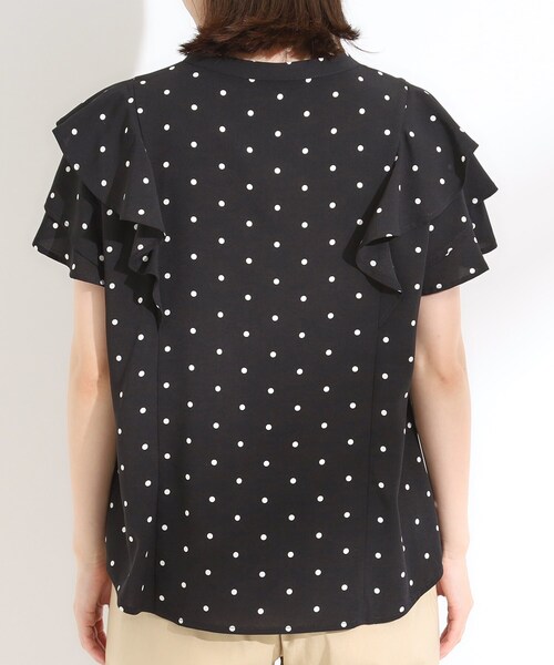 DRESKIP(ドレスキップ)の「【無地/ドット柄】お袖フリルが華やぐ きれいめブラウス(シャツ/ブラウス・レディース・ブラック系/イエロー/ホワイト系3・02/01/03/04)」の19枚目の写真