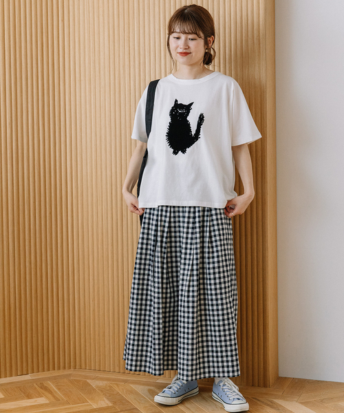 セール】ねこシルエットタフト刺繍Tシャツ（Tシャツ/カットソー）｜POU