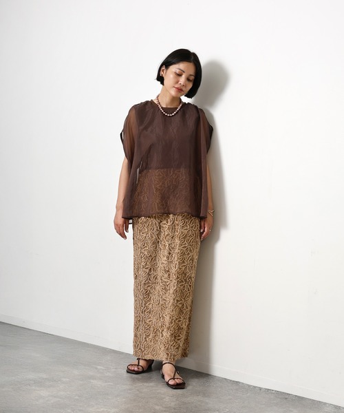 Floran(フローラン)の「コード刺繍ベロアスカート(スカート・レディース・ネイビー/ベージュ/ブラック/オフホワイト・FREE)」の19枚目の写真