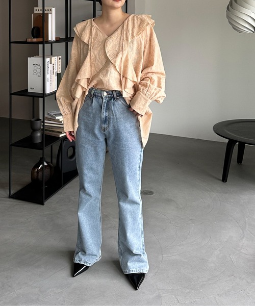 PILIT(ピリット)の「刺繍ラッフルブラウス(シャツ/ブラウス・レディース・ベージュ/オフホワイト・MEDIUM)」の15枚目の写真