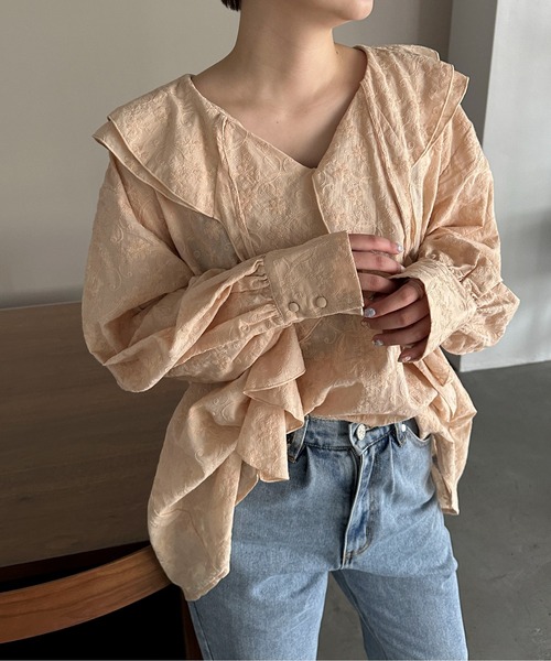 PILIT(ピリット)の「刺繍ラッフルブラウス(シャツ/ブラウス・レディース・ベージュ/オフホワイト・MEDIUM)」の17枚目の写真