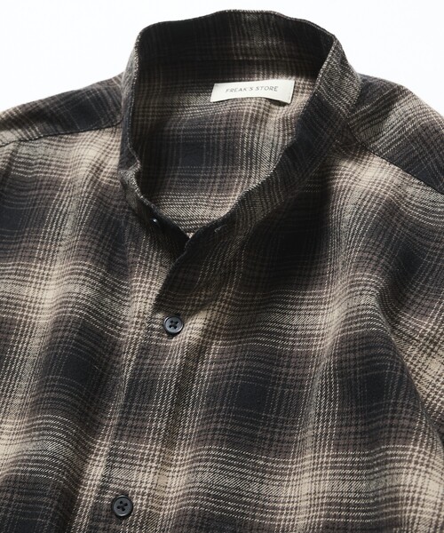 FREAK'S STORE(フリークスストア)の「限定展開 Relax Fit リラックスフィット オンブレチェック バンドカラー ネルシャツ(シャツ/ブラウス・メンズ・ブラック/ホワイト/ブルー/ブラウン・LARGE/MEDIUM/SMALL)」の6枚目の写真