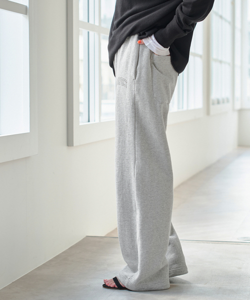 Spick & Span（スピックアンドスパン）の「2WAYロゴスウェットパンツ（スウェットパンツ・レディース・ライトグレー/アイボリー・36/38）」の13枚目の写真