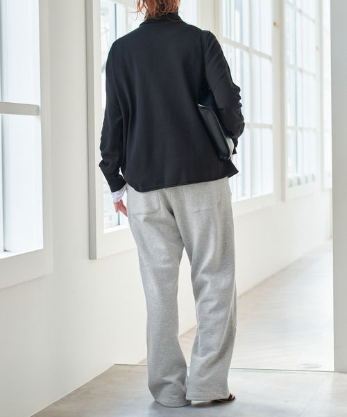 Spick & Span（スピックアンドスパン）の「2WAYロゴスウェットパンツ（スウェットパンツ・レディース・ライトグレー/アイボリー・36/38）」の17枚目の写真