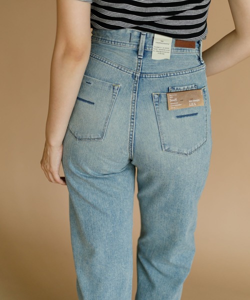 AMERICAN RAG CIE（アメリカンラグシー）の「YANUK ボーイズストレート"LEA"（デニムパンツ・レディース・サックスブルー/グレー・23/25/24）」の20枚目の写真