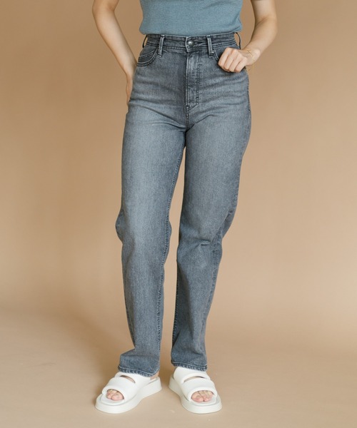 AMERICAN RAG CIE（アメリカンラグシー）の「YANUK ボーイズストレート"LEA"（デニムパンツ・レディース・サックスブルー/グレー・23/25/24）」の13枚目の写真