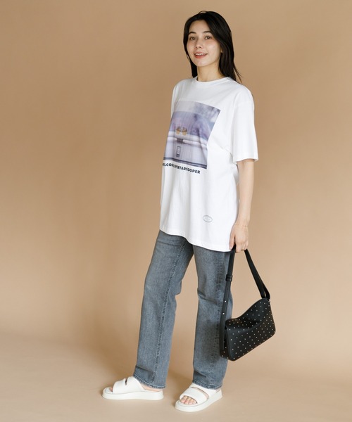 AMERICAN RAG CIE（アメリカンラグシー）の「YANUK ボーイズストレート"LEA"（デニムパンツ・レディース・サックスブルー/グレー・23/25/24）」の5枚目の写真