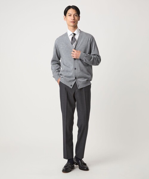 green label relaxing（グリーンレーベルリラクシング）の「Super 120's ハイゲージ ニット カーディガン（カーディガン/ボレロ・メンズ・ブラック/グレー・S/M/L/XL）」の8枚目の写真