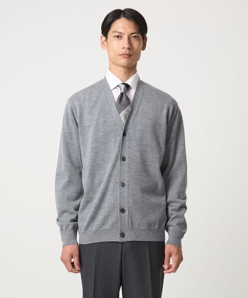 green label relaxing（グリーンレーベルリラクシング）の「Super 120's ハイゲージ ニット カーディガン（カーディガン/ボレロ・メンズ・ブラック/グレー・S/M/L/XL）」の5枚目の写真