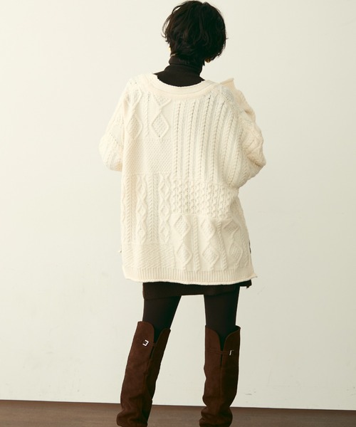 セール】バルキーケーブル編みニットプルオーバー（ニット/セーター