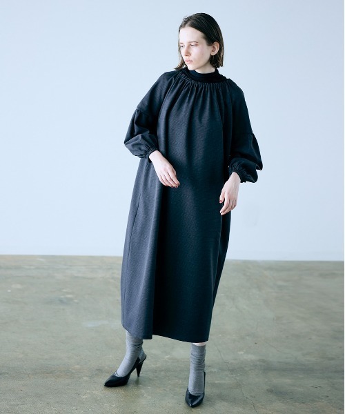 【新品】 MARILYN MOON マリリンムーン 2wayレースボウタイドレス Marilyn Moon（マリリンムーン）の「2wayレースボウタイドレス