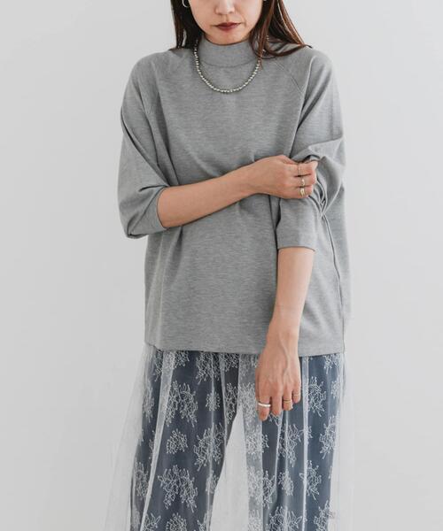 F by ROSSO（エフバイロッソ）の「F by ROSSO　モックネックポンチプルオーバー（Tシャツ/カットソー・レディース・グレー/ブラック・FREE）」の4枚目の写真