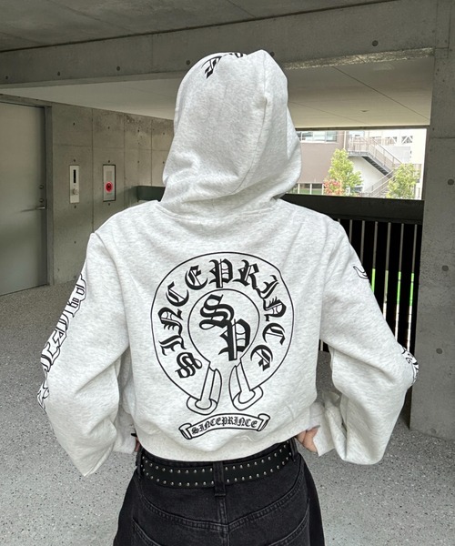 Arch Design Lettering Cropped Hoodie（パーカー）｜KsG