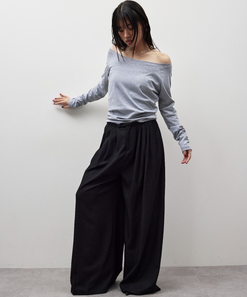 HANNE(アン)の「ローウエストタックワイドパンツ(スラックス・レディース・ブラック/ネイビー・MEDIUM/SMALL)」の5枚目の写真