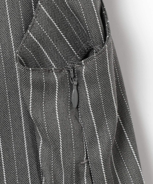 BAYFLOW（ベイフロー）の「[丈の長さ調節可能]ストライプサロペット（サロペット/オーバーオール・レディース・チャコール/ブラウン・FREE）」の8枚目の写真