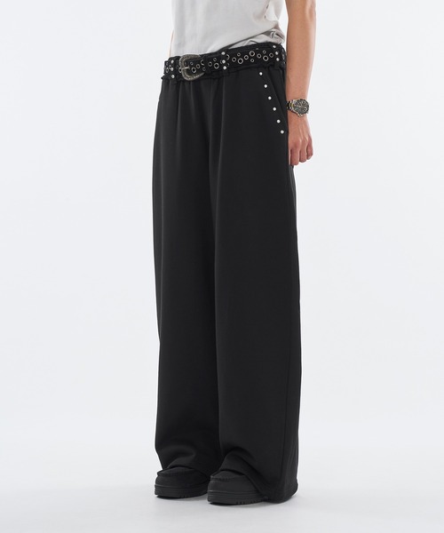 セール】STUDS DESIGN CURVE SWEAT PANTS / スタッズデザインカーブ