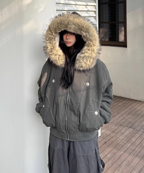 Ressaca（レサーカ）の「オーバーサイズファーフード付き裏ボアブルゾン（ブルゾン・レディース・グレー/ブラック・M/L）」の2枚目の写真