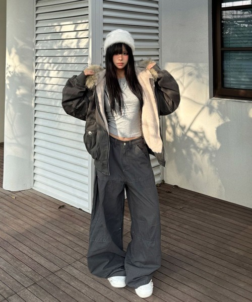 Ressaca（レサーカ）の「オーバーサイズファーフード付き裏ボアブルゾン（ブルゾン・レディース・グレー/ブラック・M/L）」の7枚目の写真