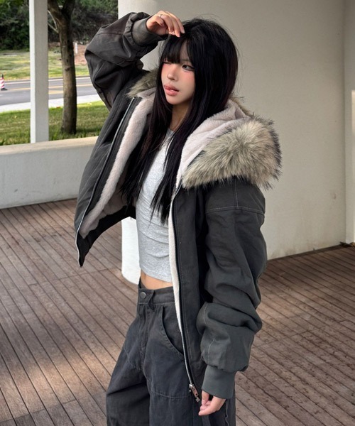 Ressaca（レサーカ）の「オーバーサイズファーフード付き裏ボアブルゾン（ブルゾン・レディース・グレー/ブラック・M/L）」の5枚目の写真