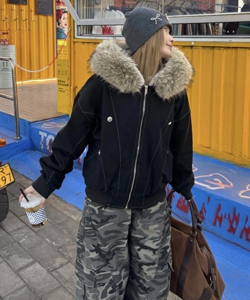 Ressaca（レサーカ）の「オーバーサイズファーフード付き裏ボアブルゾン（ブルゾン・レディース・グレー/ブラック・M/L）」の15枚目の写真