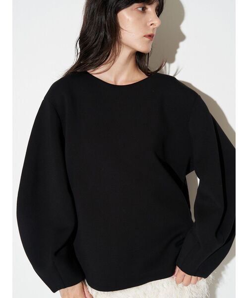 ELENDEEK（エレンディーク）の「カーブスリーブカットソー（Tシャツ/カットソー・レディース・ブラック/ライトブルー/オフホワイト・FREE）」の3枚目の写真