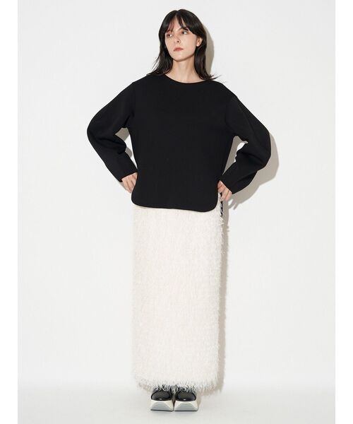 ELENDEEK（エレンディーク）の「カーブスリーブカットソー（Tシャツ/カットソー・レディース・ブラック/ライトブルー/オフホワイト・FREE）」の11枚目の写真