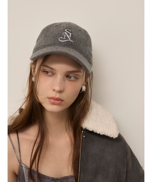 NEW ERA（ニューエラ）の「【SNIDEL|NEW ERA】エンブレムキャップ（キャップ・レディース・アイボリー/ライトピンク/グレー/ミント/ネイビー・F）」の3枚目の写真