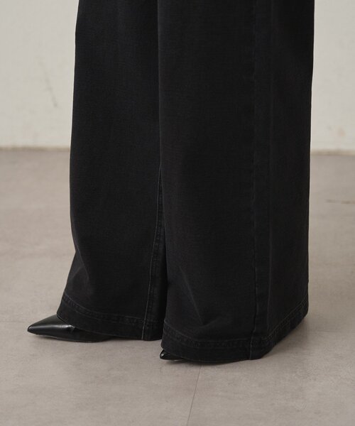 Omekashi（オメカシ）の「スウェットデニムフレアパンツ（デニムパンツ・レディース・ネイビー/チャコールグレー・38/36）」の3枚目の写真