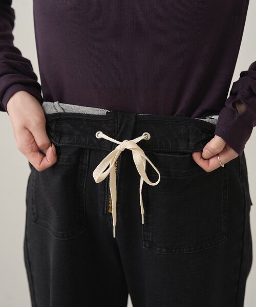 Omekashi（オメカシ）の「スウェットデニムフレアパンツ（デニムパンツ・レディース・ネイビー/チャコールグレー・38/36）」の7枚目の写真