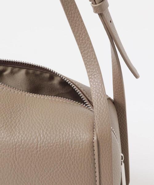 RODE SKO(ロデスコ)の「センターラインボストンバッグ(ボストンバッグ・レディース・ブラック/ベージュ・ONE)」の17枚目の写真