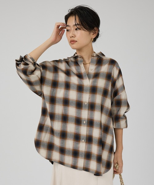 Rouge vif（ルージュヴィフ）の「オンブレーチェックオーバーシャツ（シャツ/ブラウス・レディース・グレー/ブラウン・フリー）」の3枚目の写真