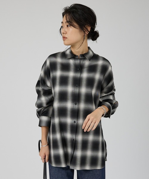 Rouge vif（ルージュヴィフ）の「オンブレーチェックオーバーシャツ（シャツ/ブラウス・レディース・グレー/ブラウン・フリー）」の6枚目の写真