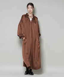 Lina♡クラシカルなふんわりお袖のマキシ丈ギャザーワンピース