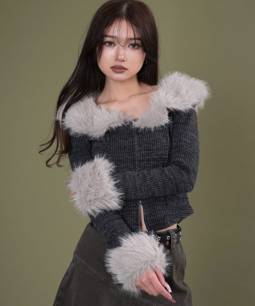 dispark（ディスパーク）の「DISPARK/【25年秋冬新作】ファーデザインジップニット（カーディガン/ボレロ・レディース・ベージュ/チャコール・FREE）」の2枚目の写真