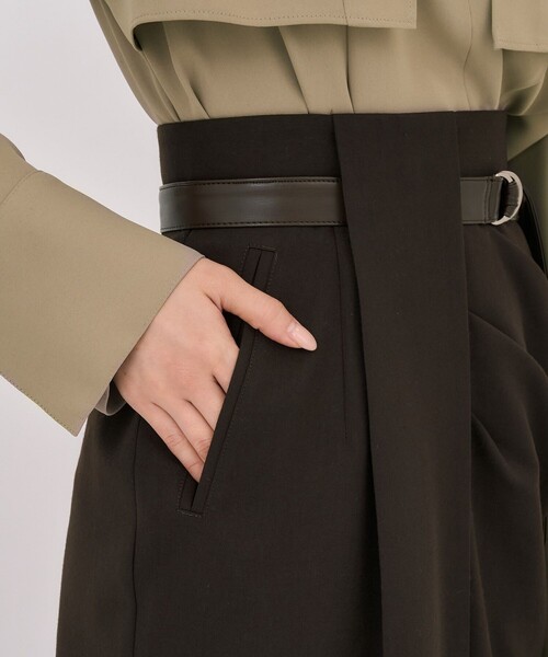 UNITED TOKYO(ユナイテッドトウキョウ)の「【残りわずか!】タックドレープアイラインスカート|オフィスカジュアル/オケージョン/ストレッチ/防シワ/通勤/細見え/冬服(スカート・レディース・ブラウン/グレー・1/2)」の19枚目の写真