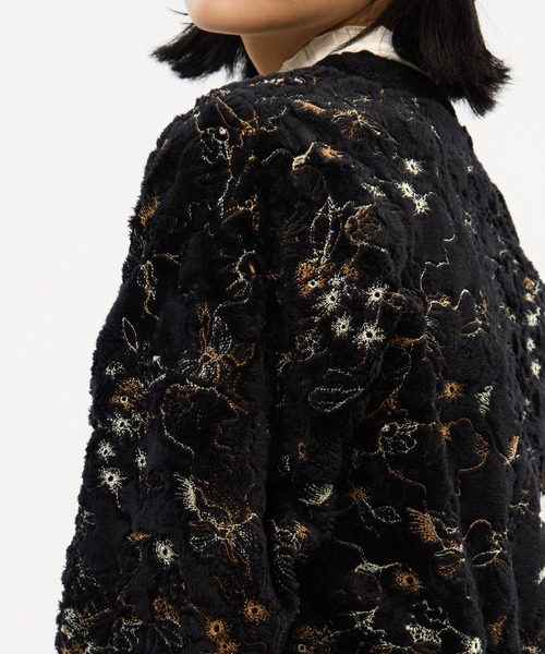 MURRAL/ミューラル】Camouflage embroidered knit cardigan